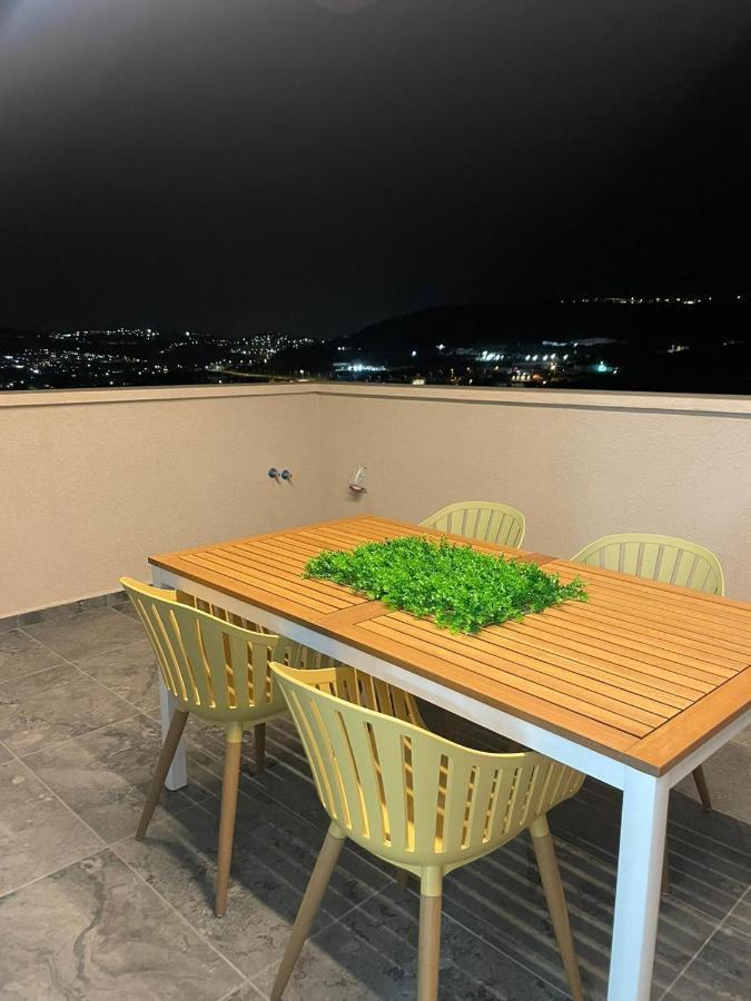 סוויטות נוף שקיעה Hotel Peqi'in Hadasha Exterior photo