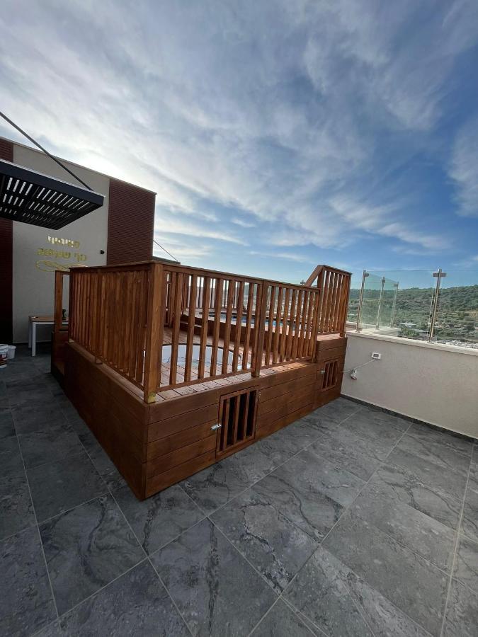 סוויטות נוף שקיעה Hotel Peqi'in Hadasha Exterior photo